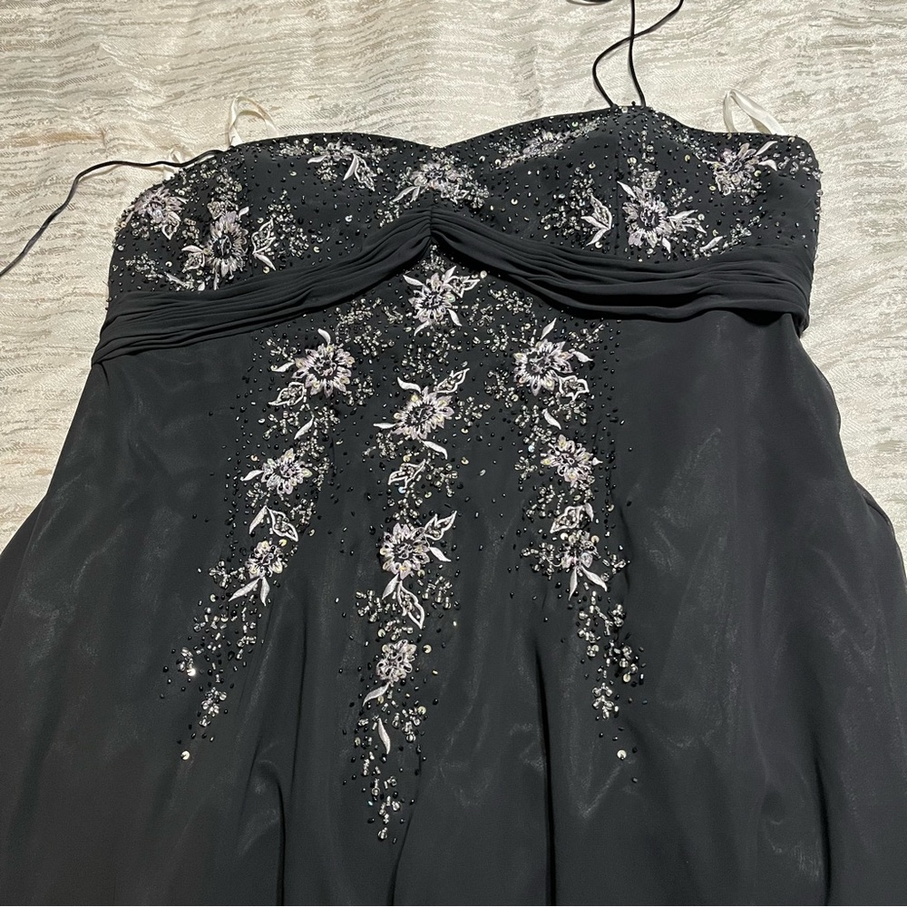 Sydney’s Closet Elegant Strapless Black Dress